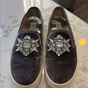 Badgley Mischka Velvet Rhinestone Sneakers sz 7.5